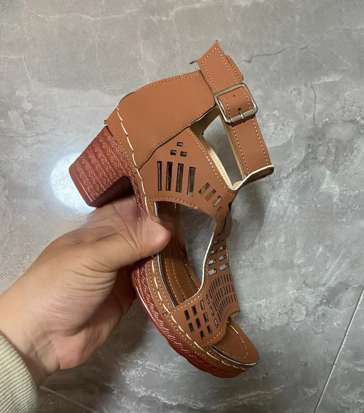 Sandales Gladiateur : Votre Étoile de l’Été