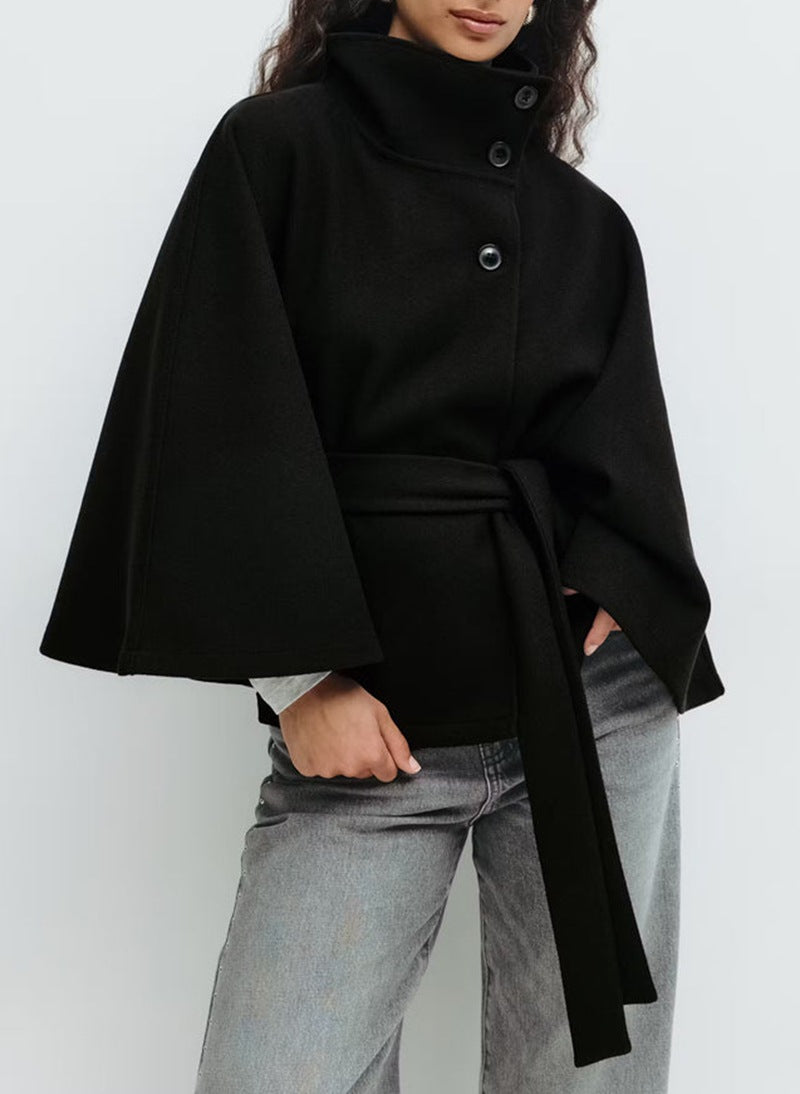 manteau-femme-elegant
manteau-cape-femme
manteau-ceinture-femme
veste-chic-femme-hiver
manteau-court-tendance-2026
manteau-femme-beige
manteau-col-montant-femme