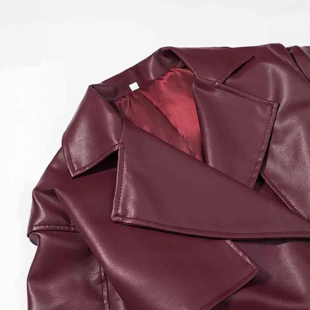 TRENCH CUIR BORDEAUX – L'ÉLÉGANCE PUISSANTE QUI RÉVÈLE VOTRE CHARISME