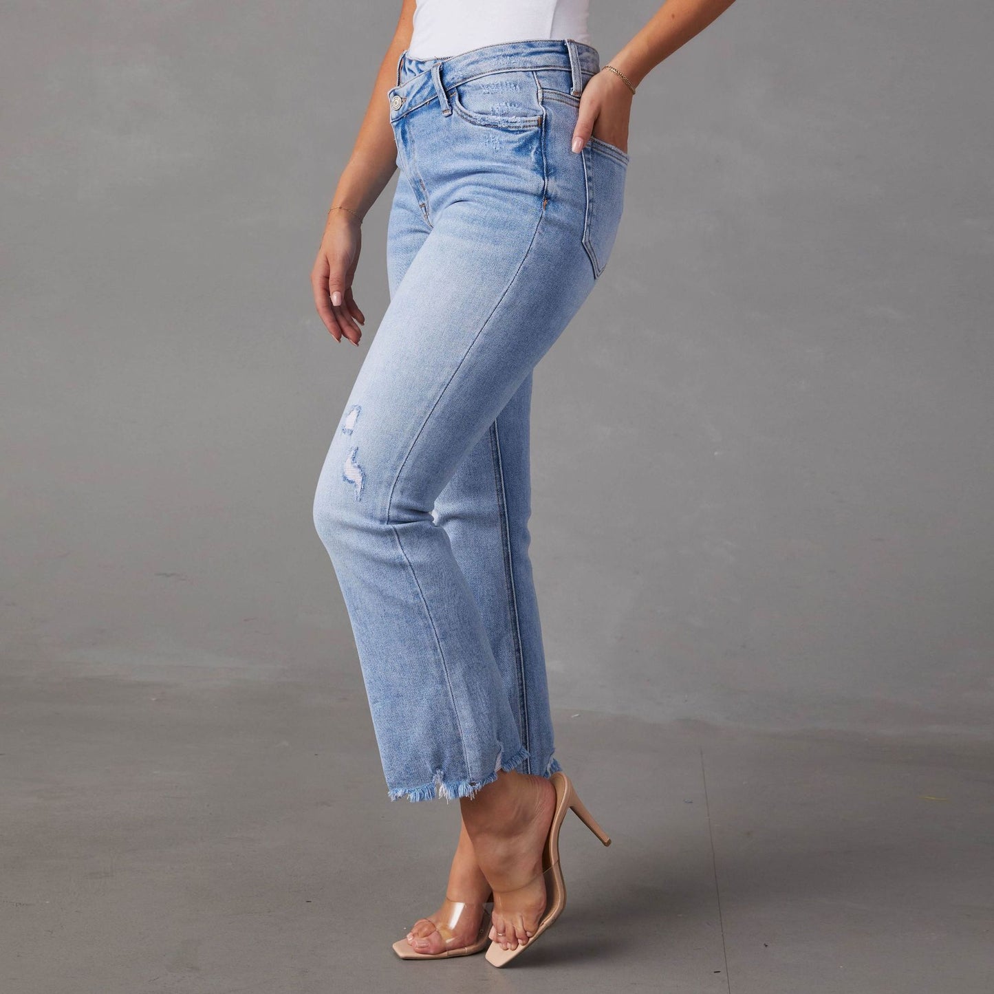 Denim Asymétrique Sculptant Irrésistible