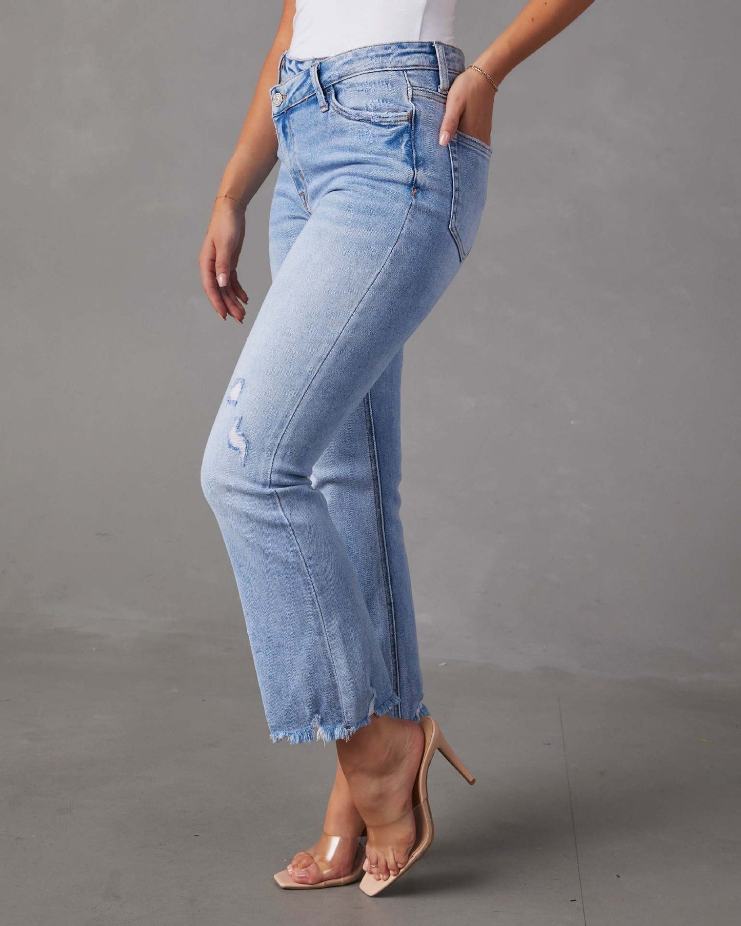Denim Asymétrique Sculptant Irrésistible