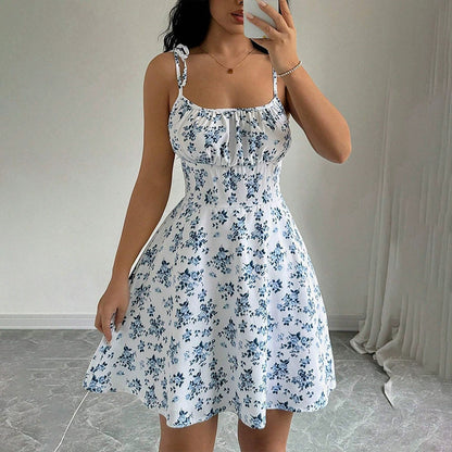 Robe à imprimé floral douce d'été