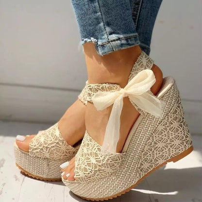Sandales Compensées Dentelle Chic
