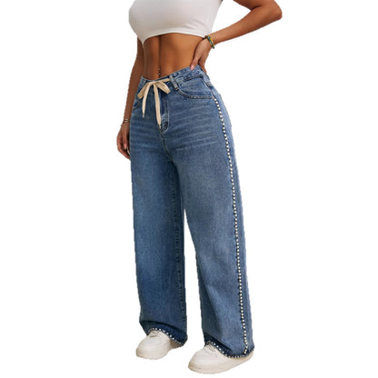 Jean Chic aux Perles Éclatantes