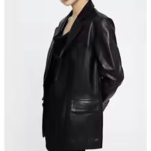 Le Blazer Oversize "City Chic" – L'Allure du Succès