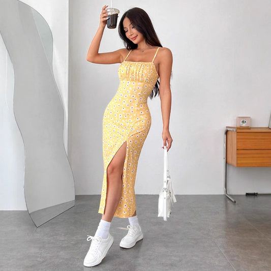 L'Échappée Solaire : Votre Prochaine Robe de Rêve