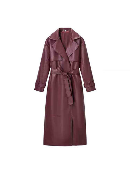 TRENCH CUIR BORDEAUX – L'ÉLÉGANCE PUISSANTE QUI RÉVÈLE VOTRE CHARISME