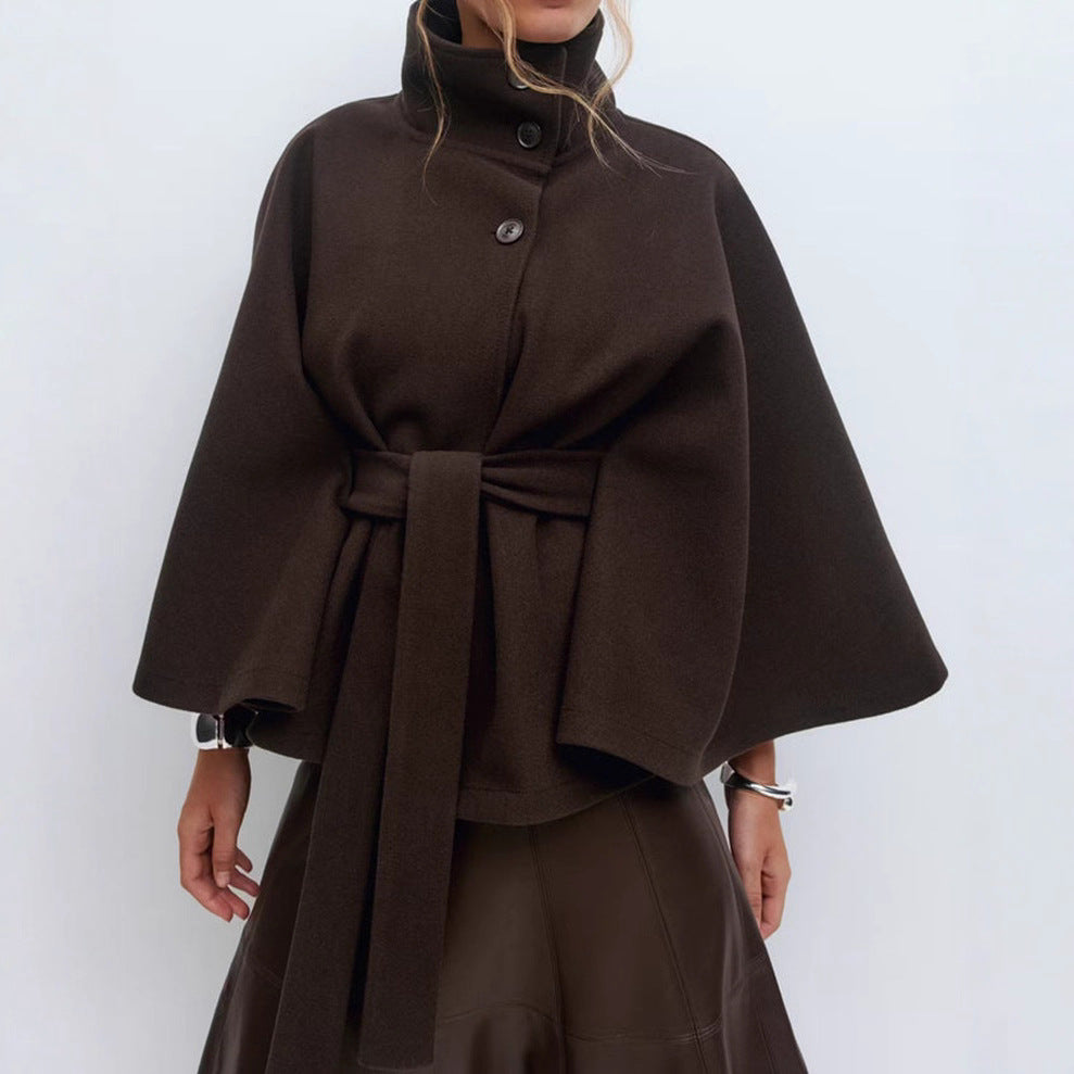 manteau-femme-elegant
manteau-cape-femme
manteau-ceinture-femme
veste-chic-femme-hiver
manteau-court-tendance-2026
manteau-femme-beige
manteau-col-montant-femme