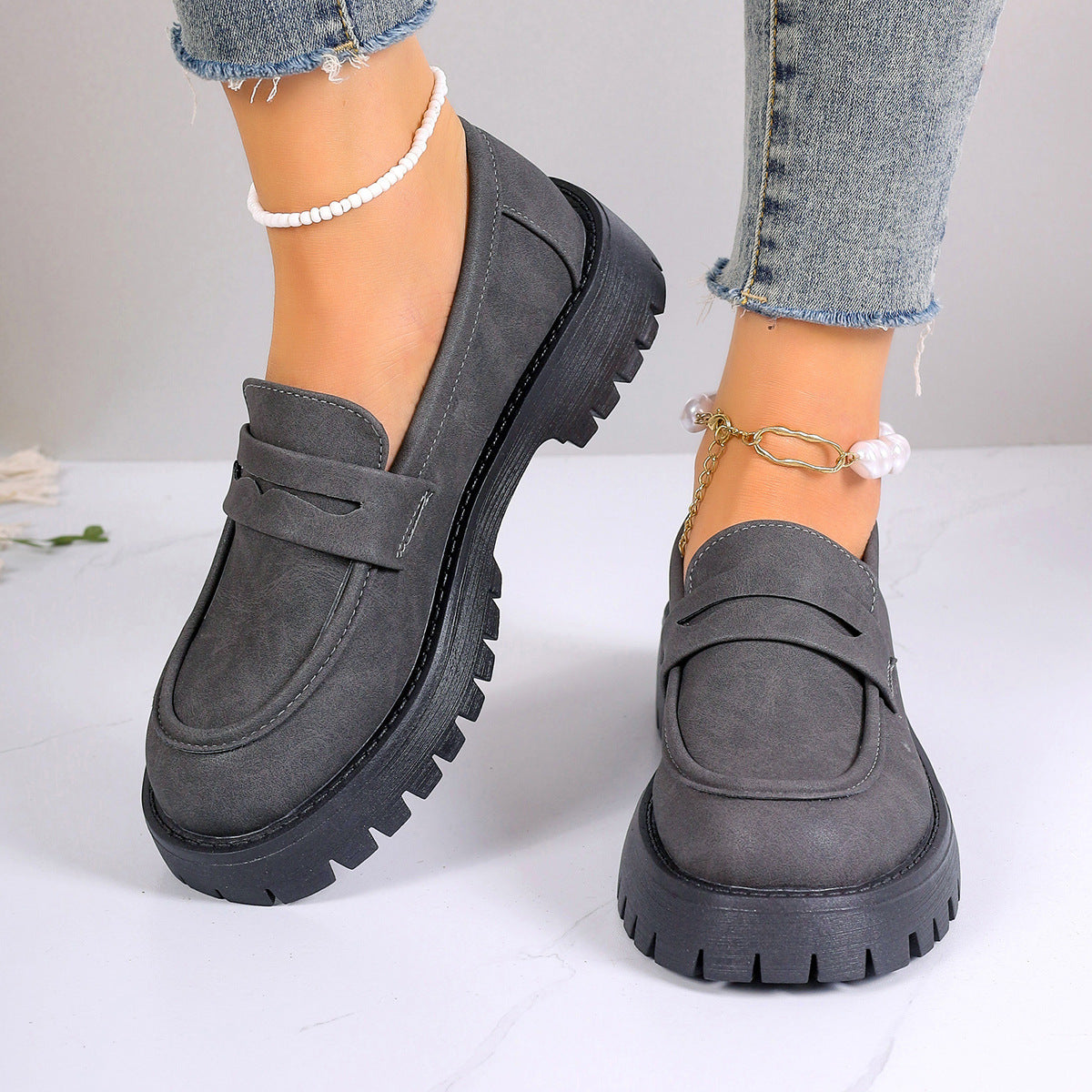 mocassins-femme chaussures-femme-confortables mocassins-élégants-femme chaussures-casual-femme mocassins-semelle-épaisse chaussures-femme-tendance loafers-femme chaussures-style-chic-femme