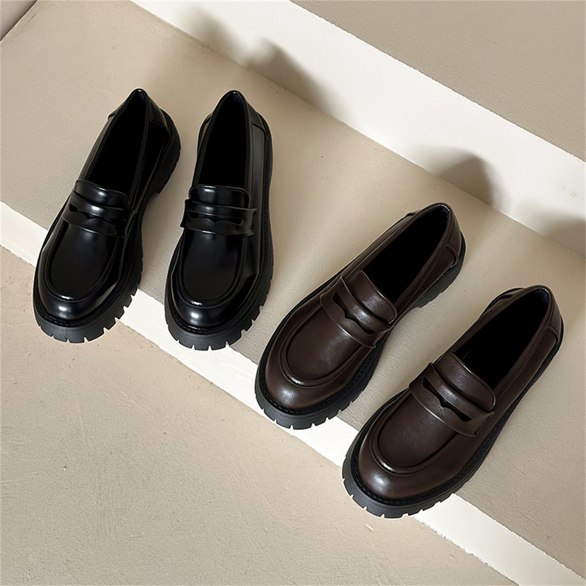 mocassins-femme chaussures-femme-confortables mocassins-élégants-femme chaussures-casual-femme mocassins-semelle-épaisse chaussures-femme-tendance loafers-femme chaussures-style-chic-femme